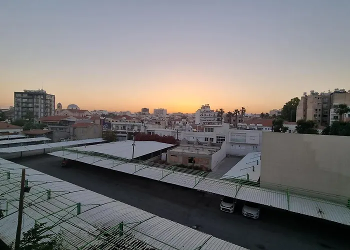 Artemis 3, Beachfront Boutique 아파트 *